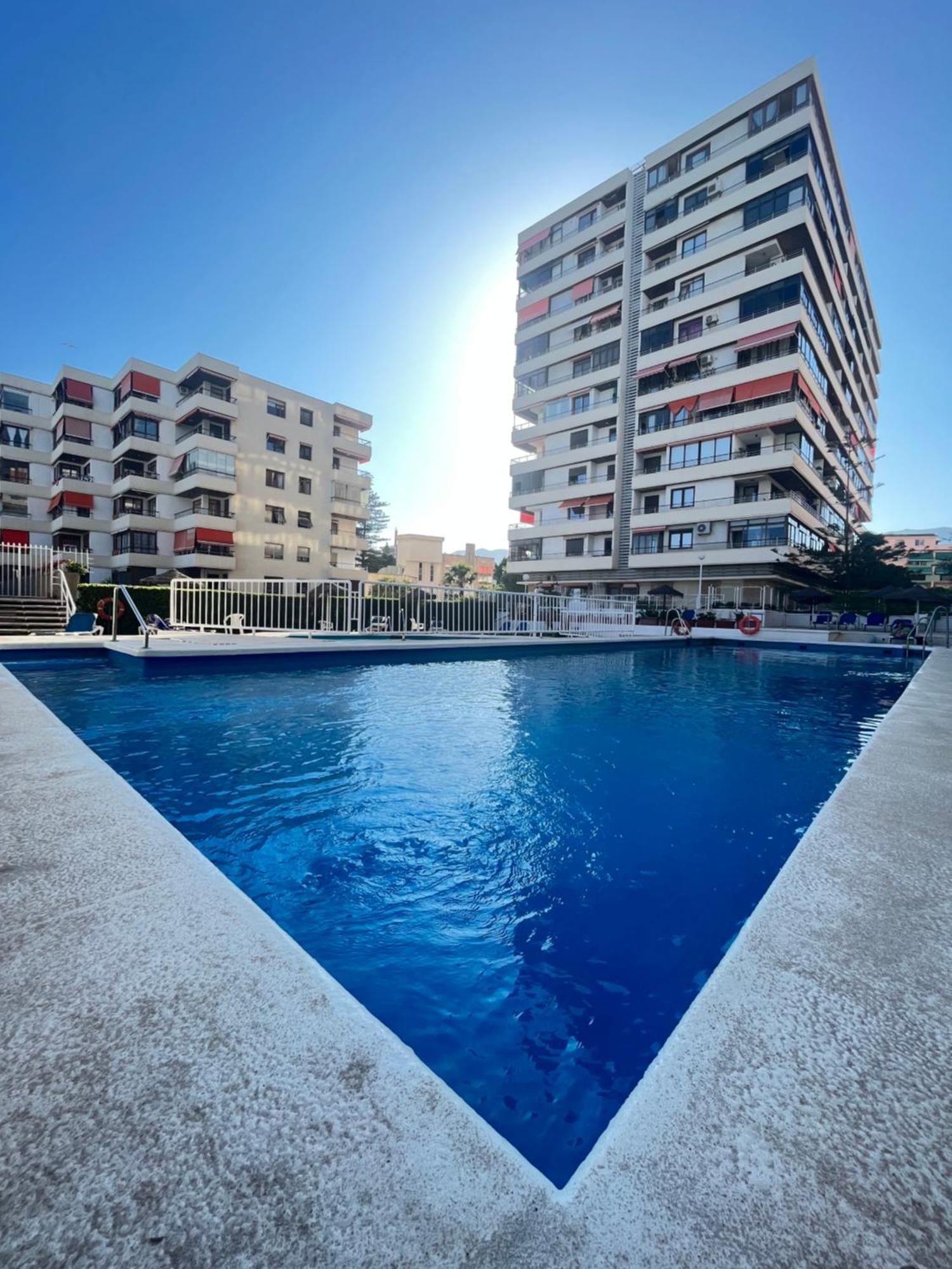 Moderno Apartamento En La Nogalera Torremolinos Exterior photo